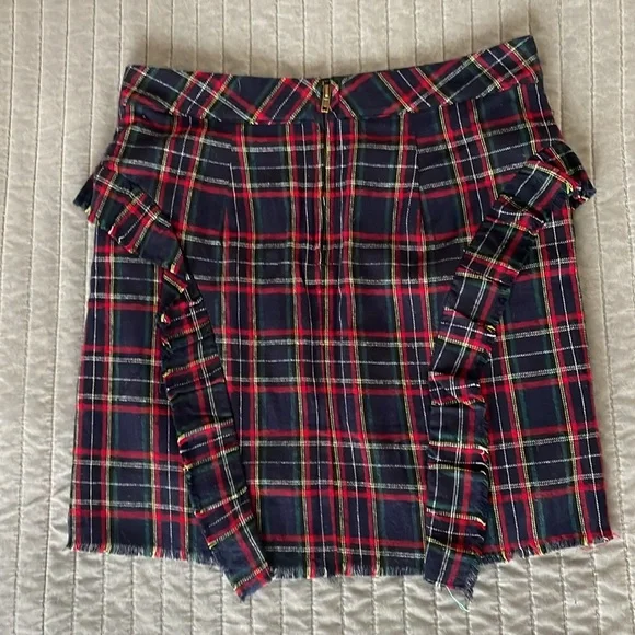 Plaid Skirt - Picture 3 of 4